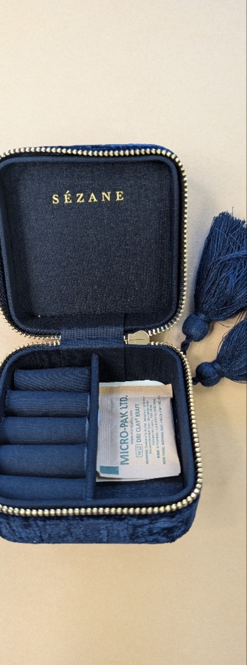 Sezane Navy Travel Jewelry Case with Tassel - Picture 5 of 5